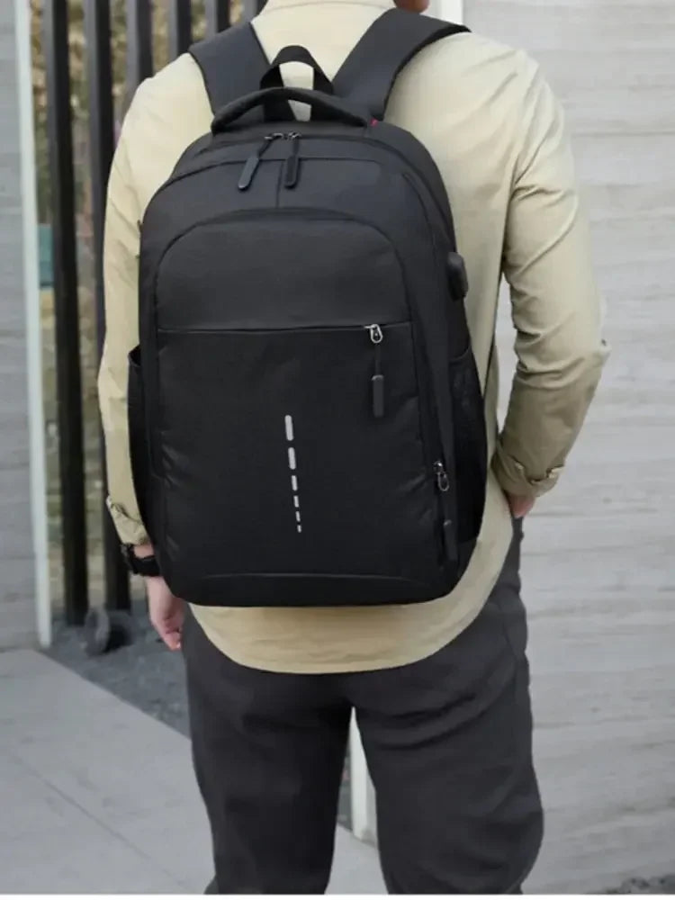 New Unissex BackPack LargeCapacity Fashion, Travel Student ComputerBag